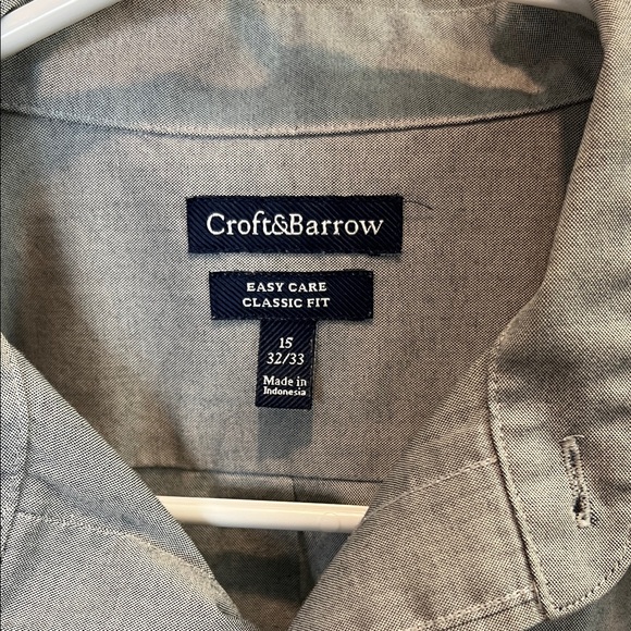 Croft and Barrow Men's Light Gray Dress Shirt | Gray Button Down - Picture 2 of 5